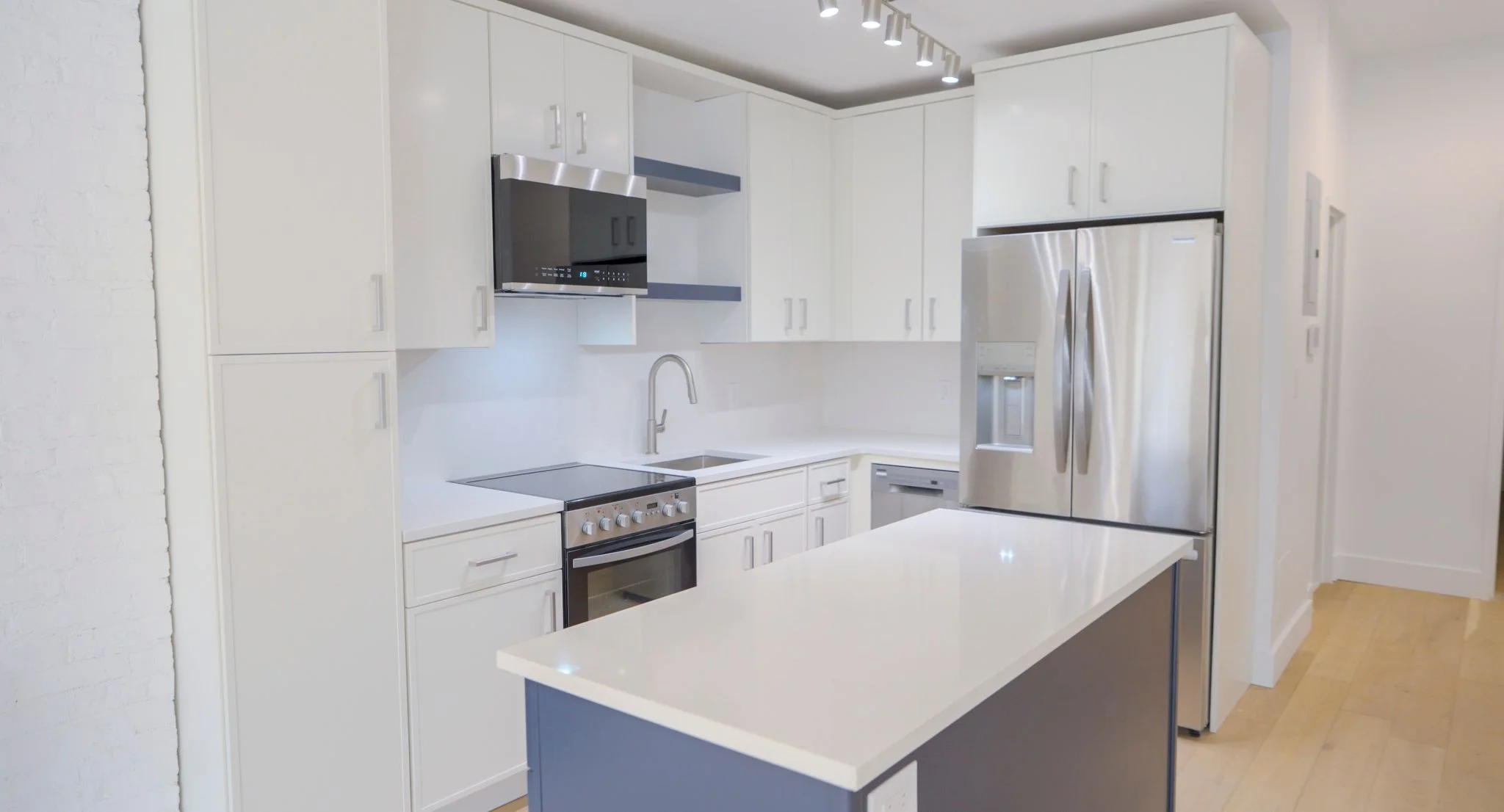 Located along Central Park West, this full-scale historic restoration and modernization project by DCON Renovations revitalized a late-1800s NYC building while preserving its timeless architectural charm | Historic Restoration – Full Design-Build | Central Park West, Manhattan, NY 10025 | DCON Renovations New York - Brooklyn | Remodeling - Architectural Design - Residential Contractor - Brownstoner Experts